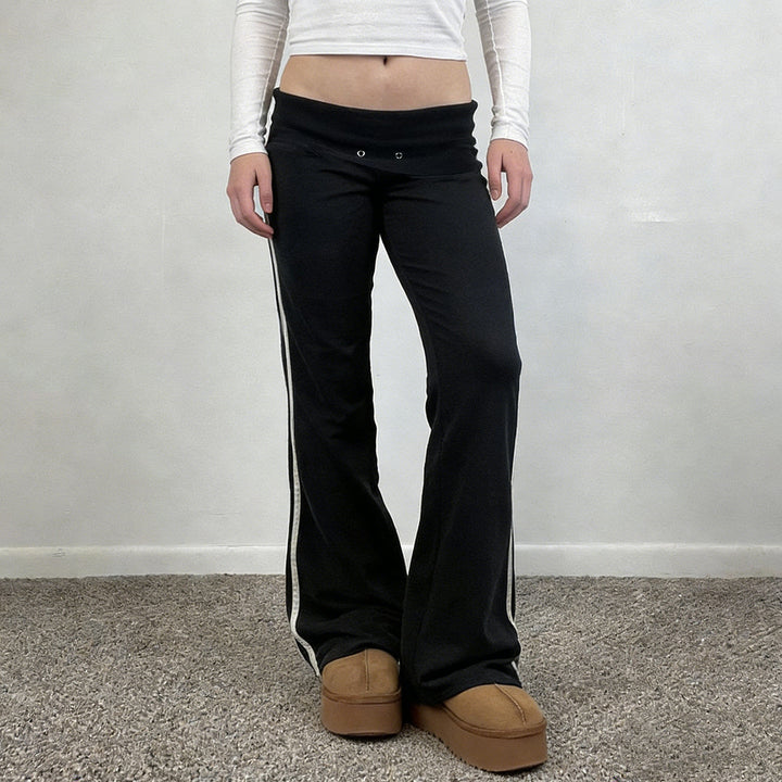 Damen Fließende Palazzo-Hose mit hohem Bund und dekorativen Ösen Echo Archiv