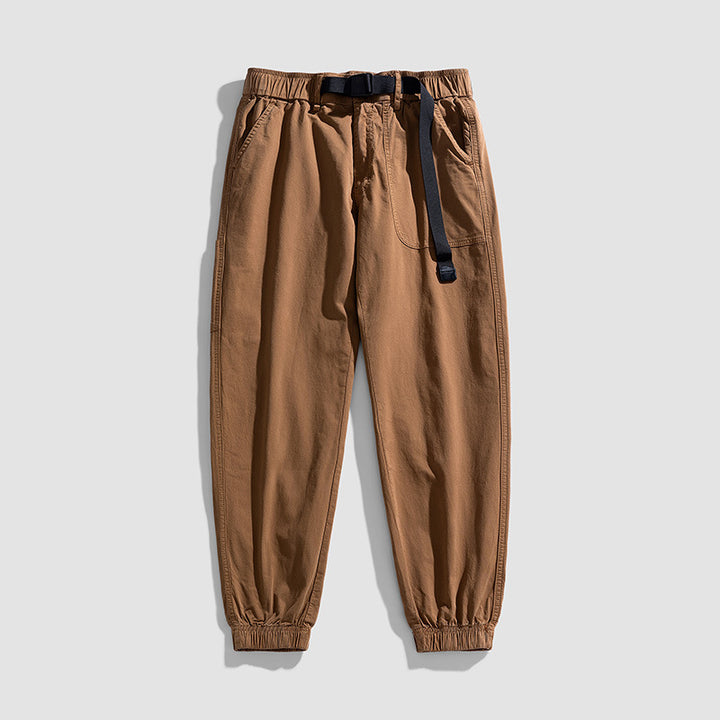 Herren Casual-Joggerhose aus Baumwoll‑Twill mit elastischem Bund, integriertem Webgürtel und geripptem Knöchelabschluss Echo Archiv