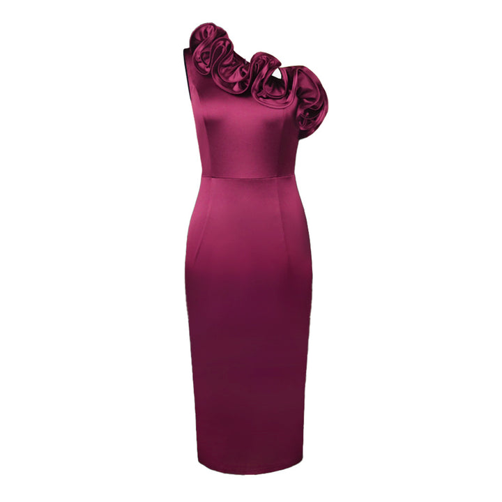 Damen elegantes Abendkleid mit schulterfreiem Design und voluminösen Rüschen Echo Archiv