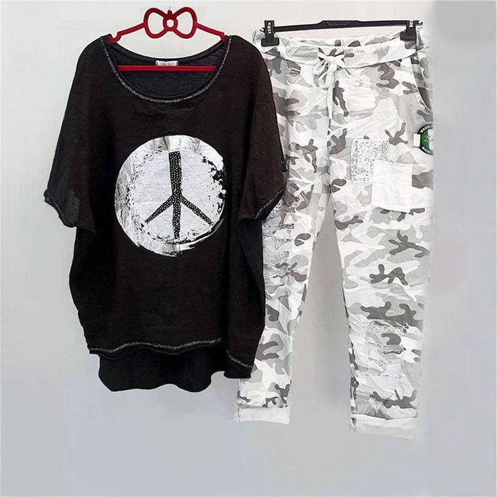 Damen nan lässiges Freizeit-Zweiteiler mit weit geschnittenem Leinenoptik-Shirt, Peace-Symbol und Camouflage-Jogpant mit Patchdetails Echo Archiv