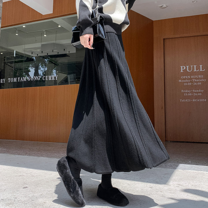 Damen Eleganter Plissee-Midirock aus Strick Echo Archiv