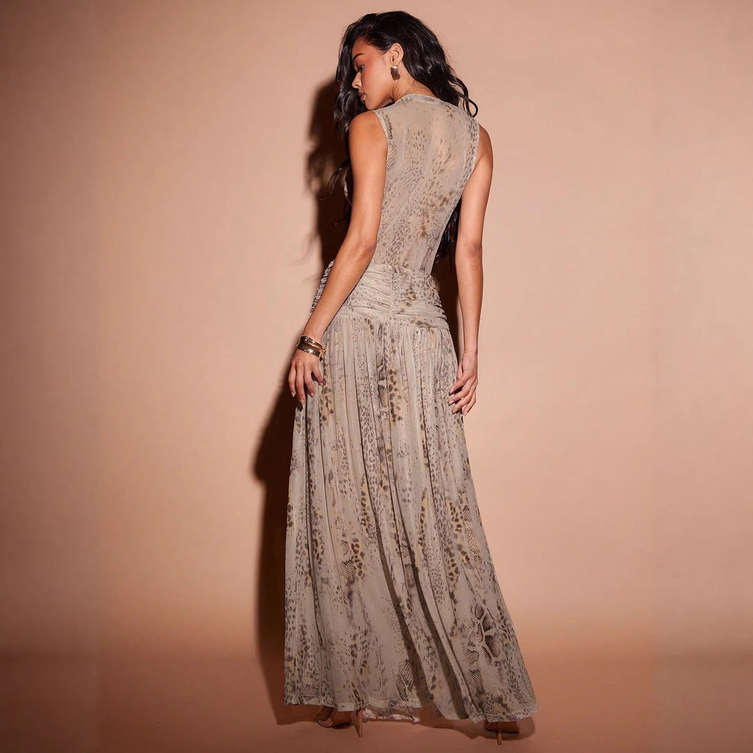 Damen Fließendes Strandkleid mit origineller Raffung und hohem Schlitz Echo Archiv