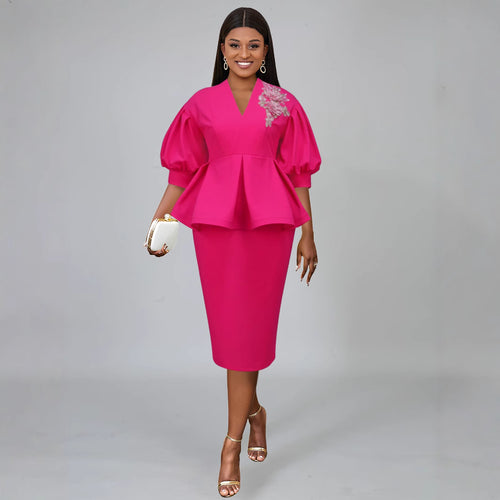 Damen elegantes A-Linien Kleid mit modischen Puffärmeln und floralem Akzent Echo Archiv