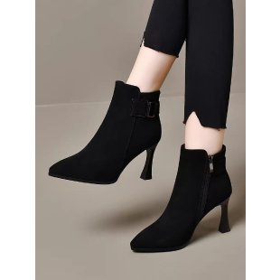 Damen Elegante Stiefeletten mit hohem Absatz und Schnallen-Detail Echo Archiv