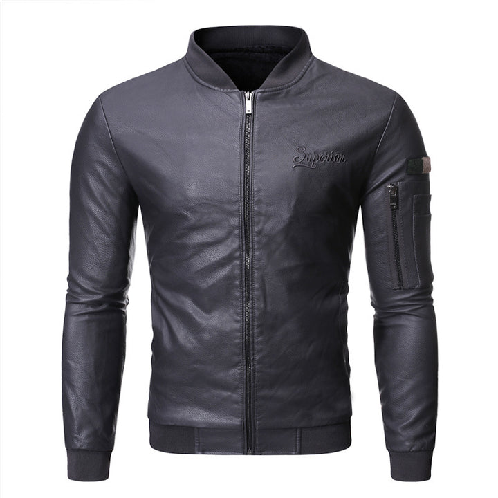 Herren eleganter Kunstlederjacke mit praktischem Stehkragen und modischen Reißverschlüssen Echoarchiv