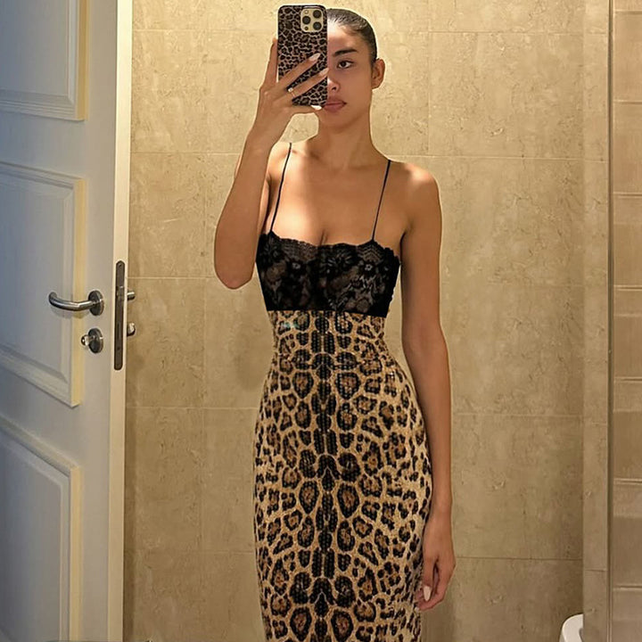 Damen Elegantes und verführerisches Leopardenspitzenkleid Echo Archiv