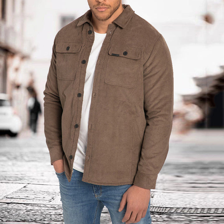 Herren Cordjacke mit praktischen Brusttaschen und modernem Schnitt Echoarchiv