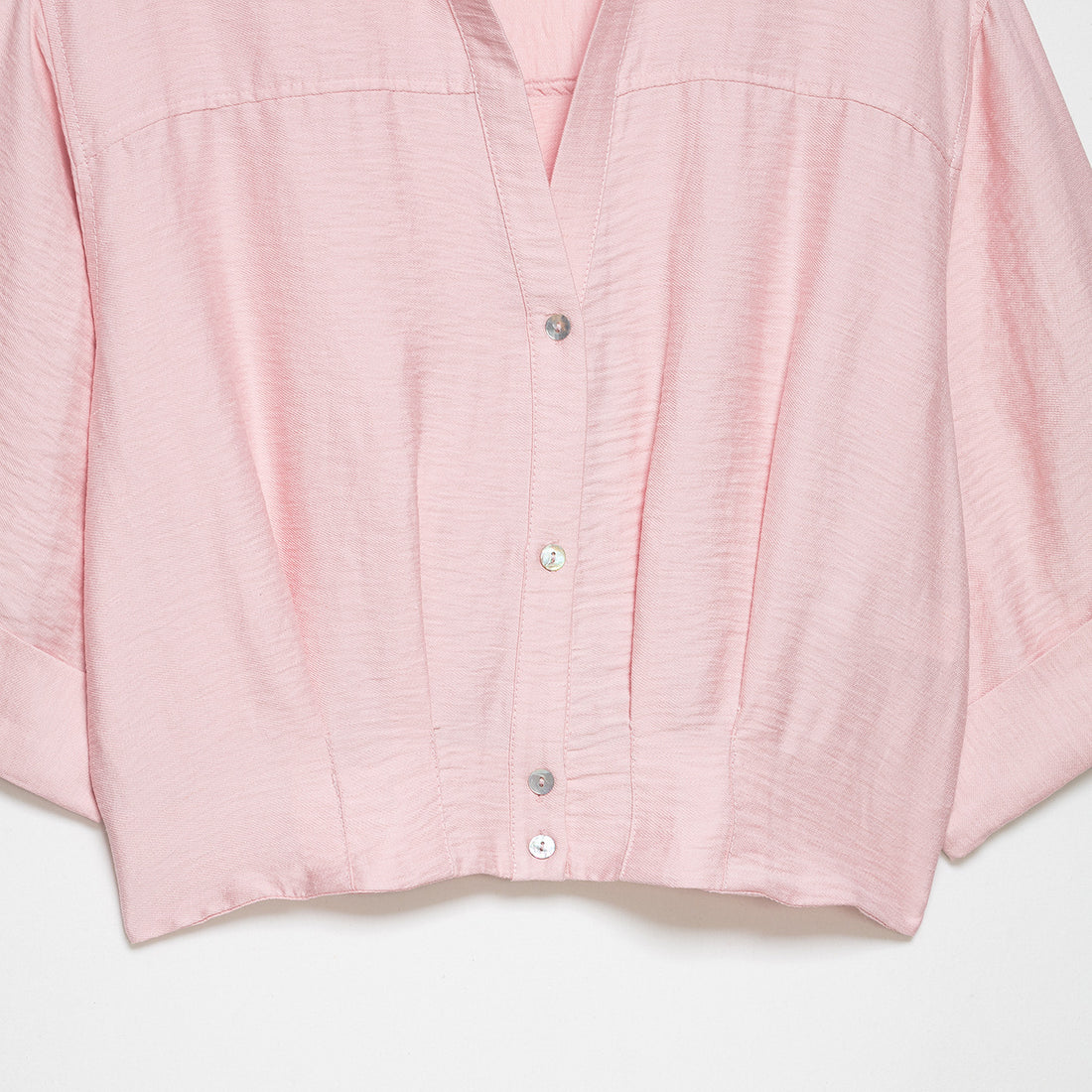 Damen Oversize Leichte Hemdbluse mit Umschlagärmeln und V-Ausschnitt Echoarchiv