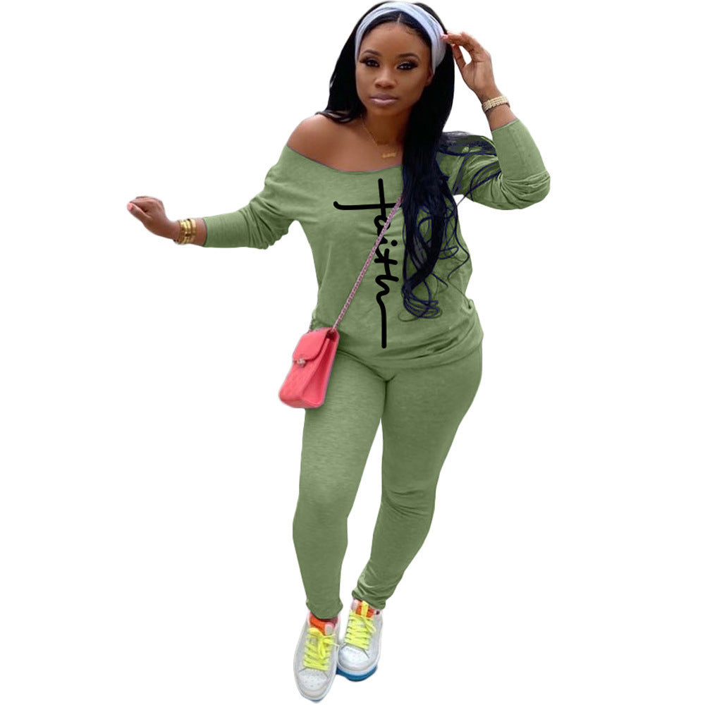 Damen Lässiges Off-Shoulder Zweiteiler-Set mit Figurbetonter Leggings und Oversize-Shirt – Élanora