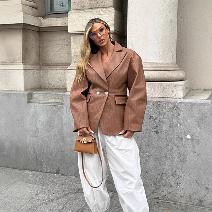 Damen Boxy-Blazer mit taillierter Drapierung und strukturierter Lederimitat-Optik Echoarchiv