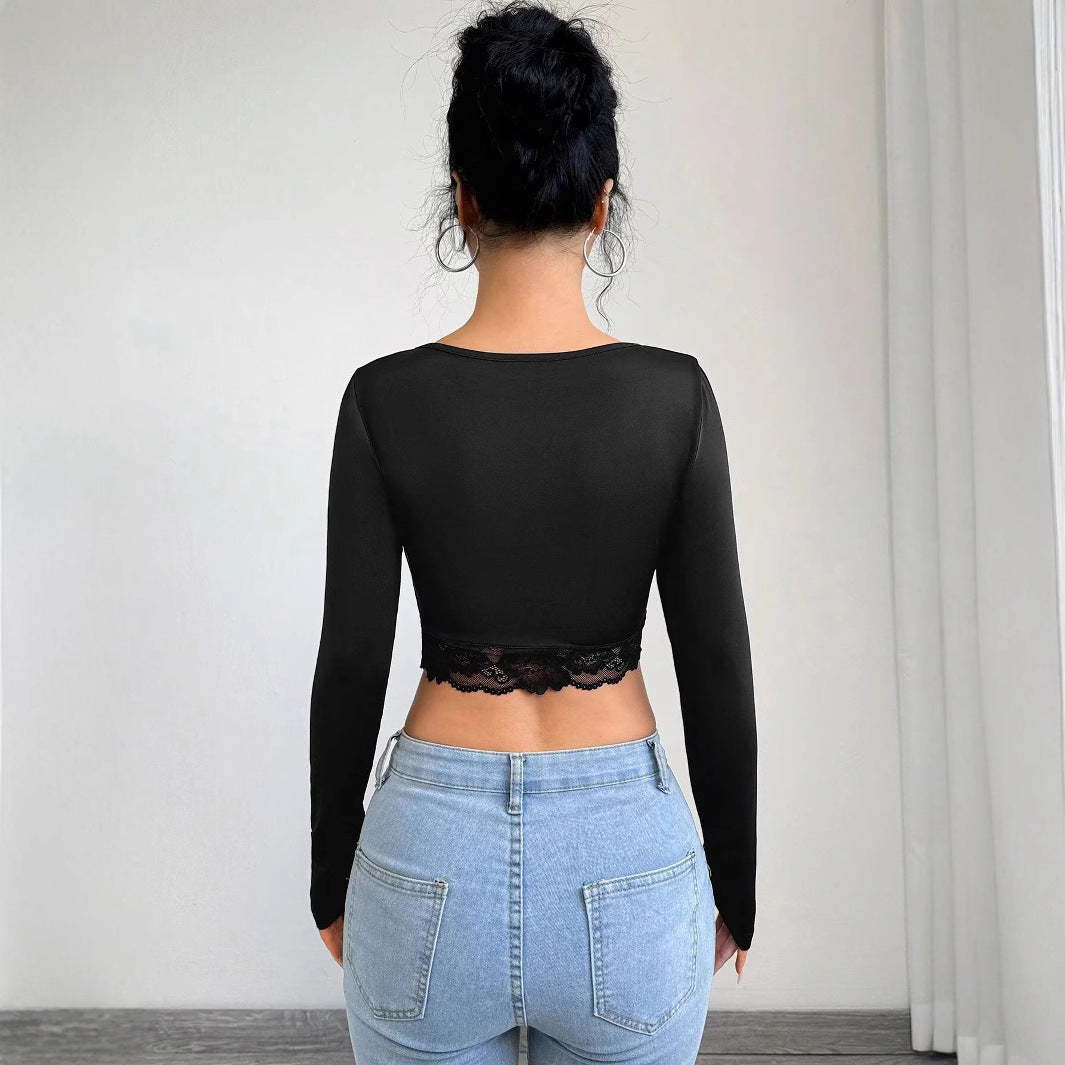 Damen nan tailliertes Langarm-Crop-Top mit tiefem V-Ausschnitt, Raffung und Spitzensaum Echo Archiv