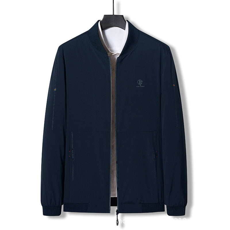Herren sportliche Jacke mit innovativem Schnitt und atmungsaktiven Materialien Echoarchiv