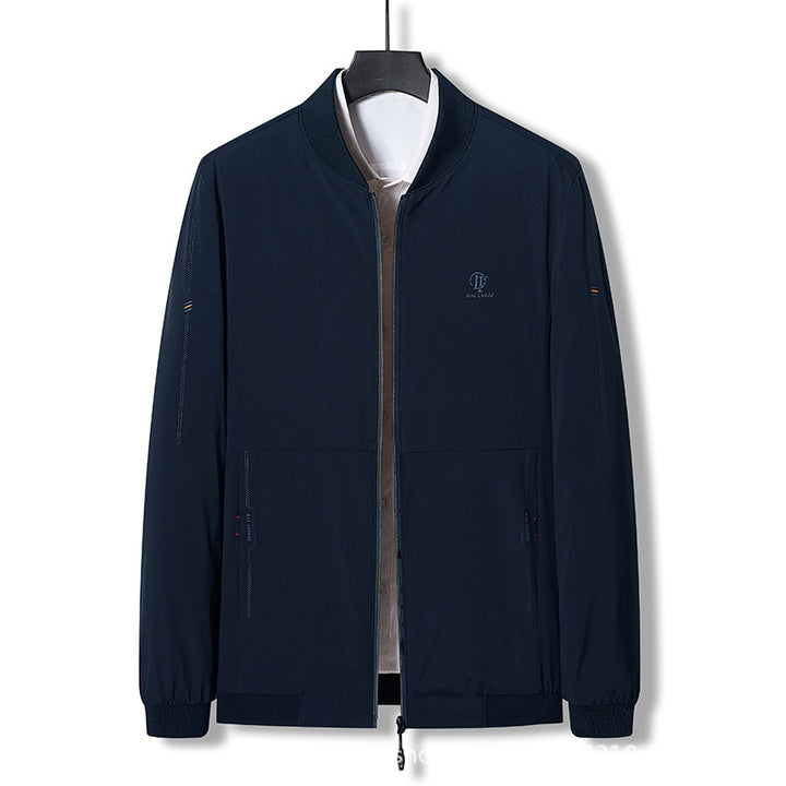 Herren sportliche Jacke mit innovativem Schnitt und atmungsaktiven Materialien Echoarchiv