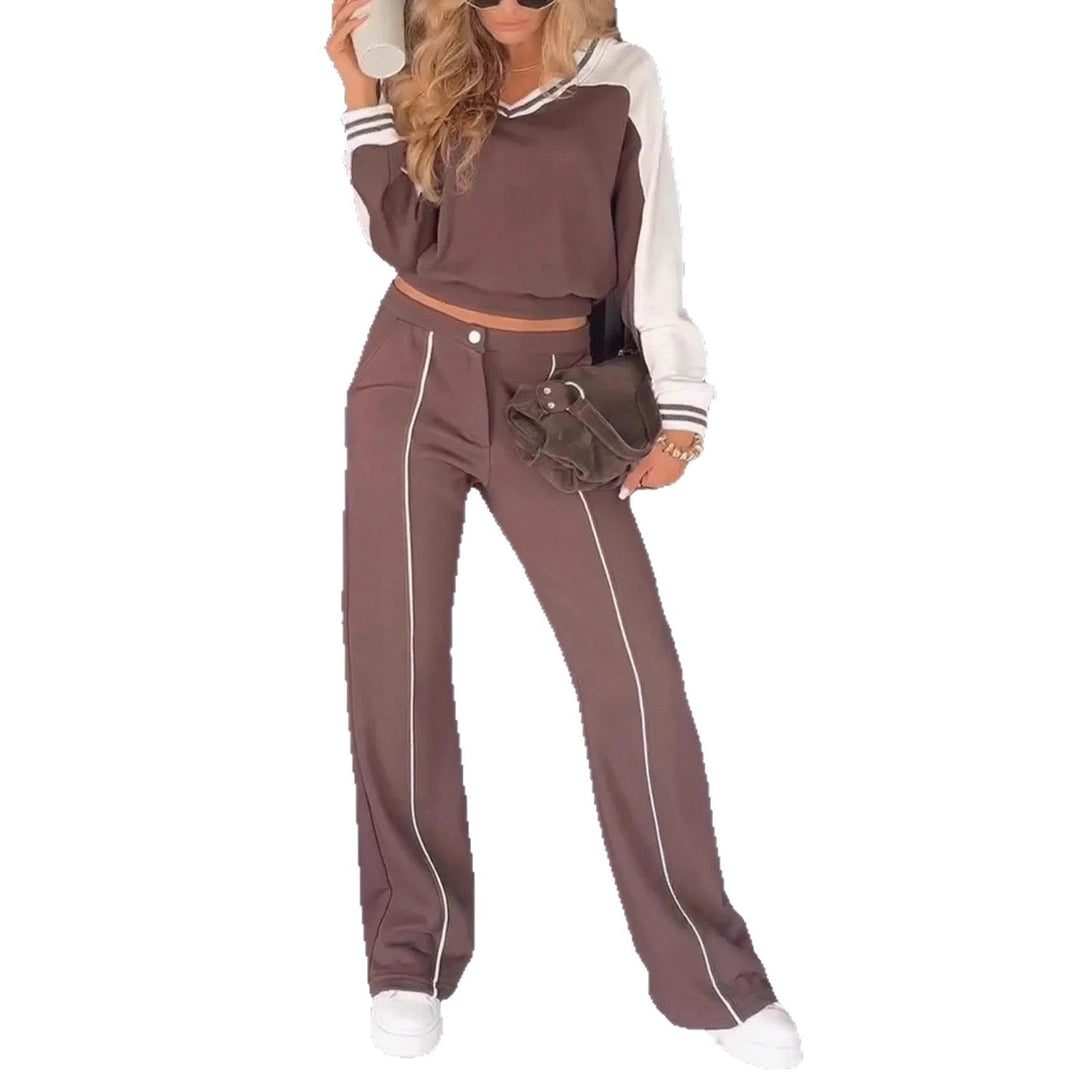 Damen nan sportlich-elegantes Zweiteiler-Set aus Baumwollmix mit V-Ausschnitt Sweatpullover und hochgeschnittener Schlaghose Echo Archiv