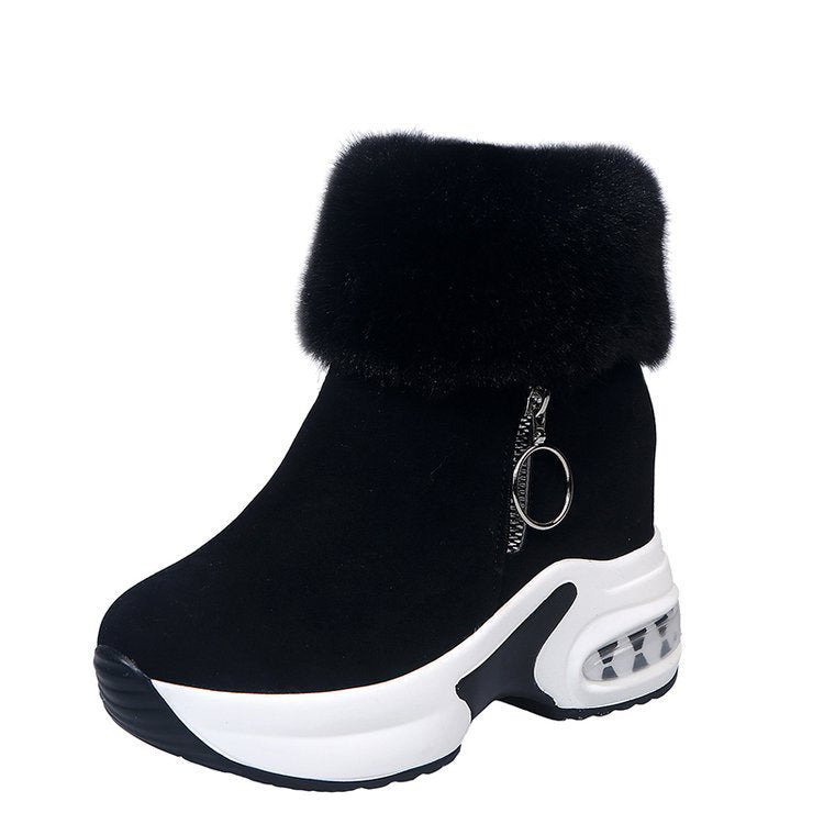 Damen Keilabsatz-Sneaker-Stiefelette mit Teddy-Kragen und Reißverschluss – Névara
