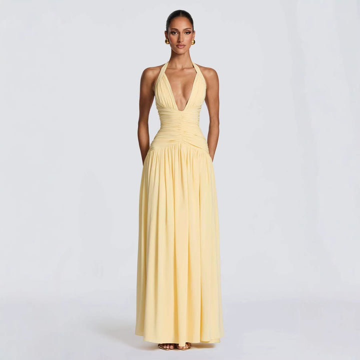 Damen Elegantes Maxikleid mit halterlosem Ausschnitt und raffiniertem Faltenwurf Echoarchiv