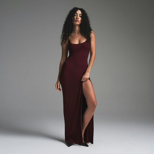 Damen Figurbetontes Maxikleid mit hohem Schlitz Echo Archiv