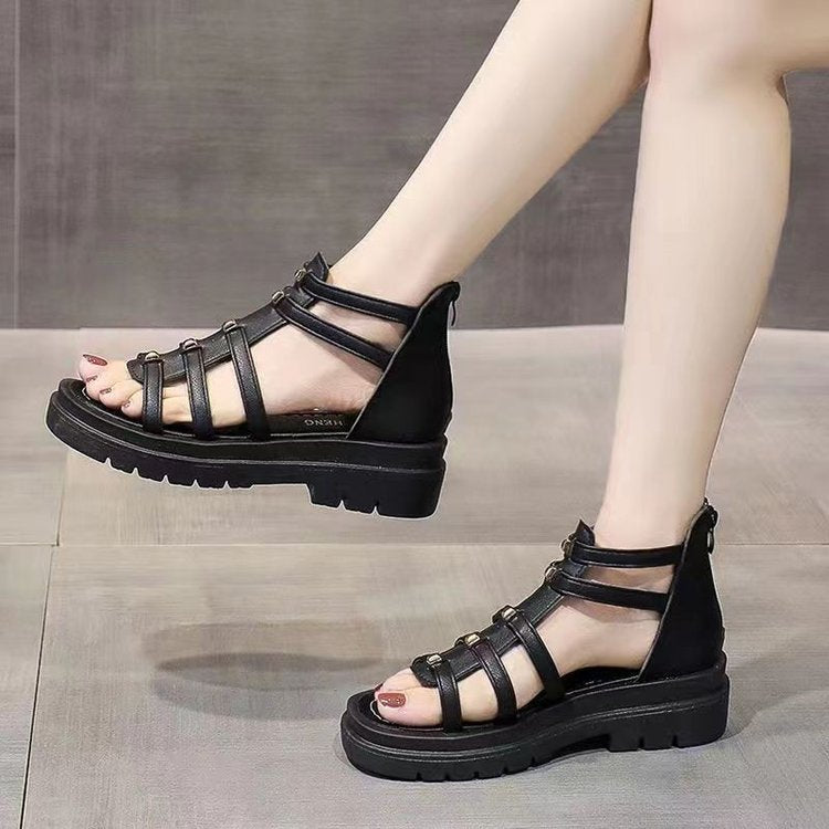 Damen nan gladiatorische Plateausandalette mit gepolstertem Komfortfußbett, profilierter Plateausohle und Rückreißverschluss Echo Archiv