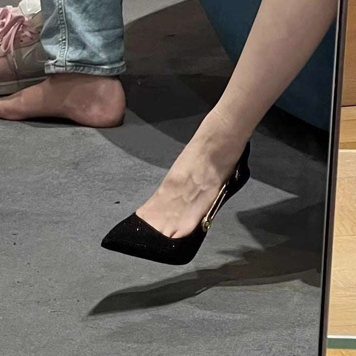 Damen Slingback‑Pumps mit spitzer Zehenform, sculpted Metall‑Ferse und Schmuckdetail – Lioré