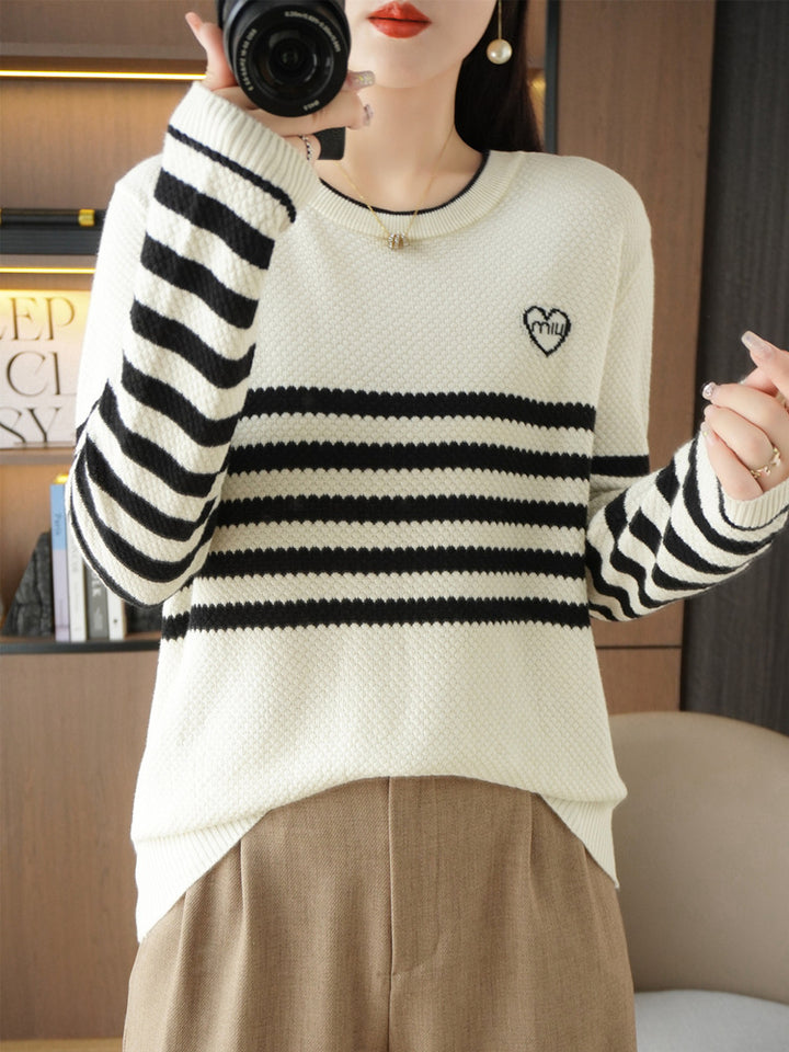 Damen Oversize-Strickpullover mit Wabenstruktur, kontrastierenden Streifen und dezentem Herzlogo Echoarchiv
