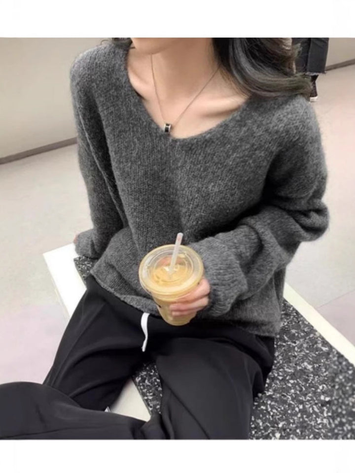 Damen Oversize V‑Ausschnitt Mohair‑Look Pullover mit Angora‑Optik und überschnittener Schulter Echoarchiv