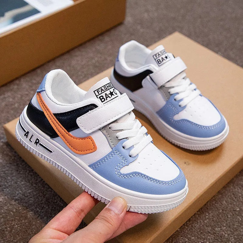 Damen Sportliche Kindersneaker mit verstellbarem Klettverschluss und rutschfester Sohle Echo Archiv