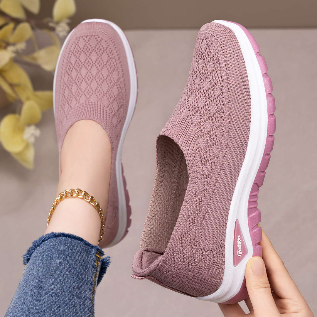 Damen nan gestrickter Slip-On Komfortwalker mit Memory-Fußbett, elastischem Sockeneinstieg und rutschfester Profilsohle Echo Archiv