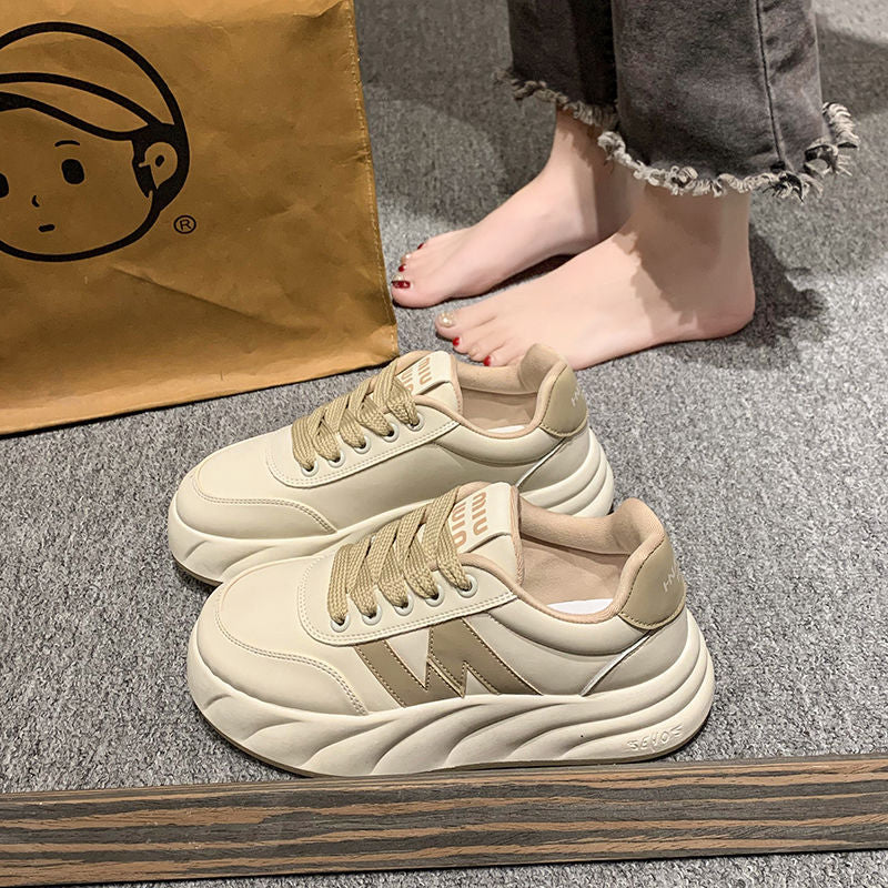 Damen modische Sneaker mit einzigartiger Sohlenstruktur und atmungsaktivem Obermaterial Echo Archiv