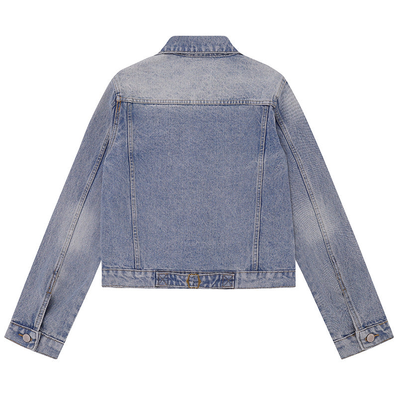 Damen kurze Vintage-Denimjacke mit Brusttaschen, Reißverschluss-Detail und Knopfleiste Echoarchiv