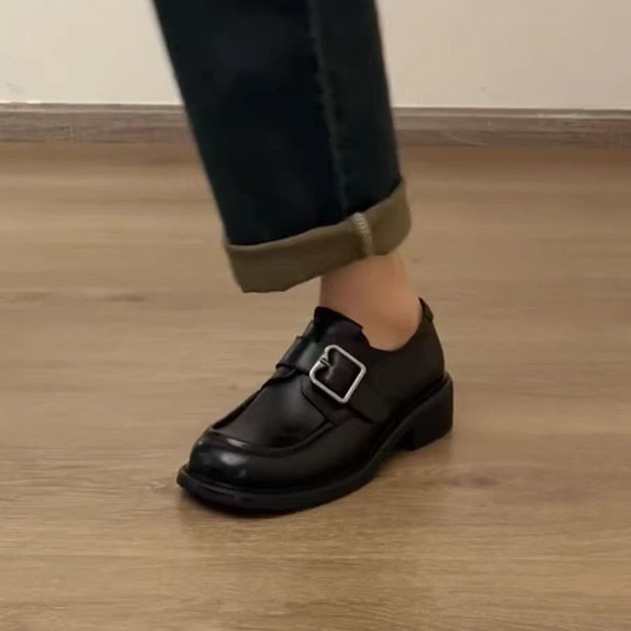 Damen Schnallen‑Loafer mit quadratischer Kappe und markanter Plateausohle Echo Archiv