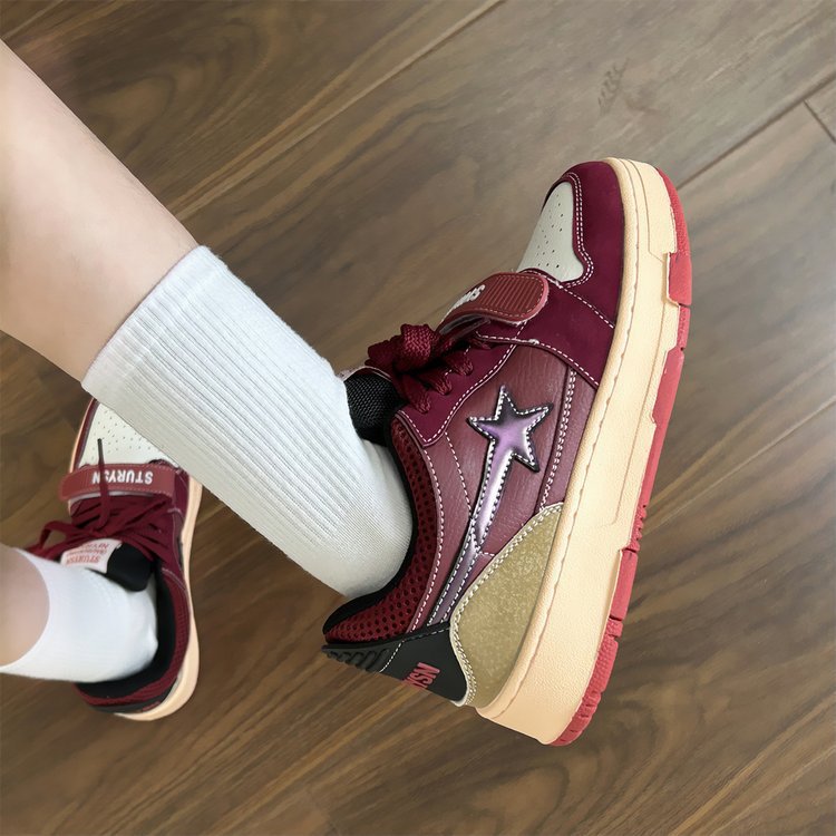 Damen Sportliche Sneakers mit strapazierfähigem Obermaterial und rutschfester Sohle Echo Archiv