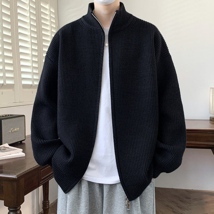 Herren Oversized Strick‑Zipjacke mit hohem Stehkragen und feiner Rippstruktur Echoarchiv