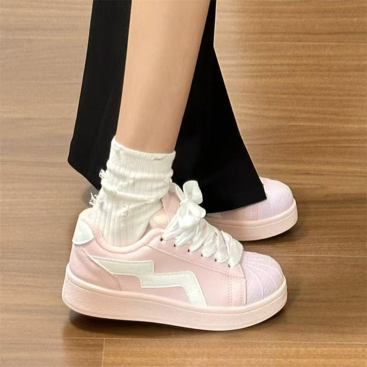 Damen Sportliche Sneaker mit dekorativen Rüschen und farbenfrohem Design Echo Archiv