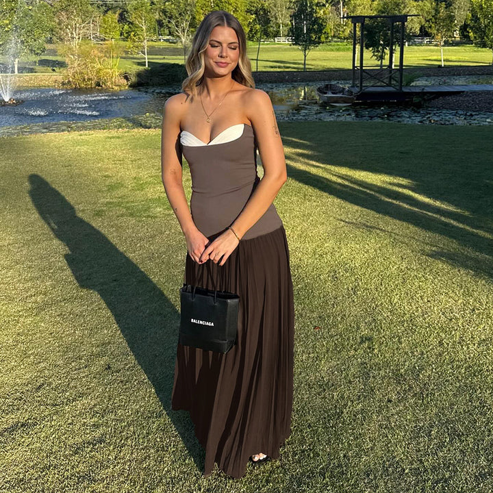 Damen Elegantes Maxikleid mit tailliertem Oberteil und fließendem Rock Echo Archiv
