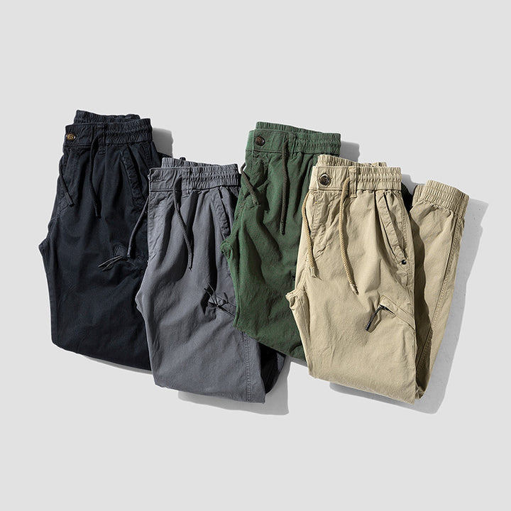 Herren Cargo-Jogginghose im Utility-Look mit elastischem Bund, Kniepaneelen und Klappentaschen Echo Archiv