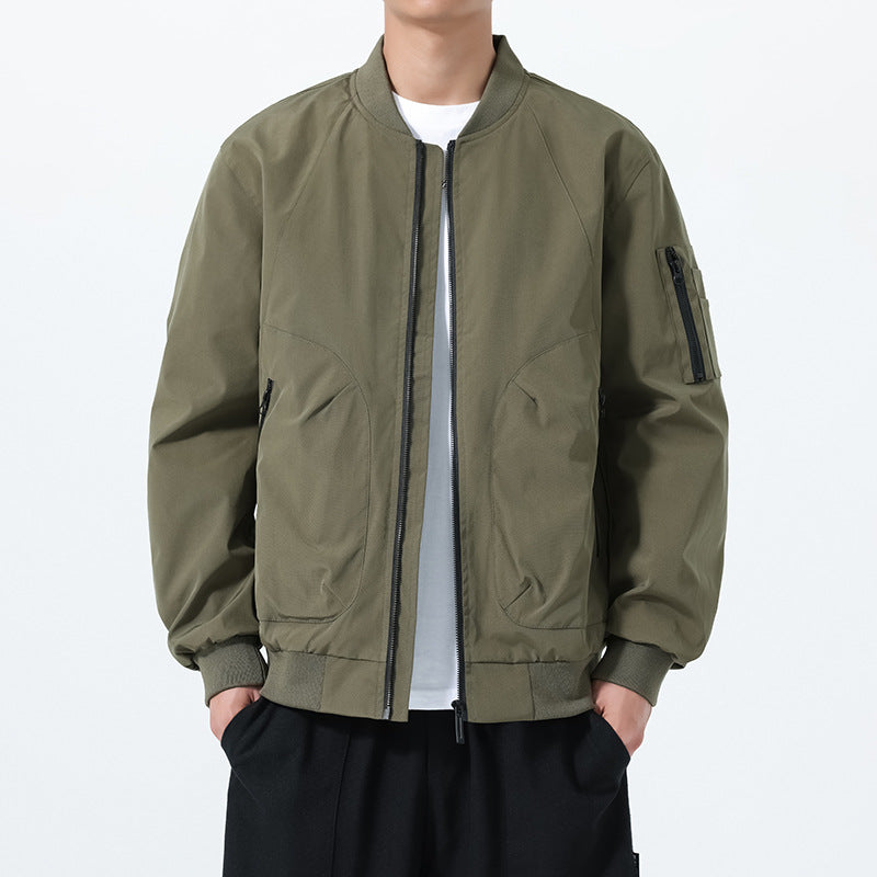 Herren Leichte Bomberjacke im Utility‑Style mit Ärmeltasche und Rippenbündchen Echo Archiv
