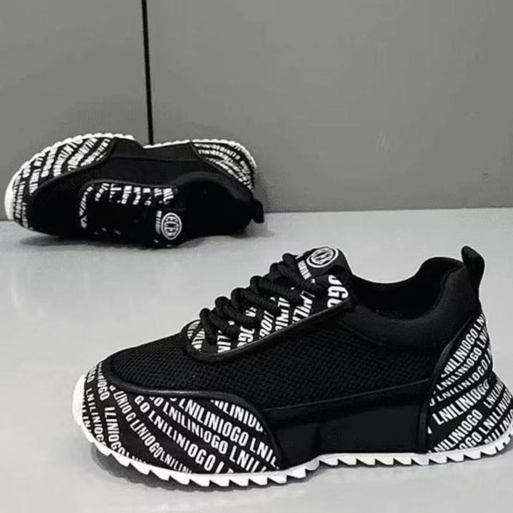Damen Sportliche Sneakers mit markantem Schriftzug Echo Archiv