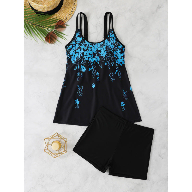 Damen Schwimmanzug mit floralem Oberteil und eleganter Shorts Echo Archiv