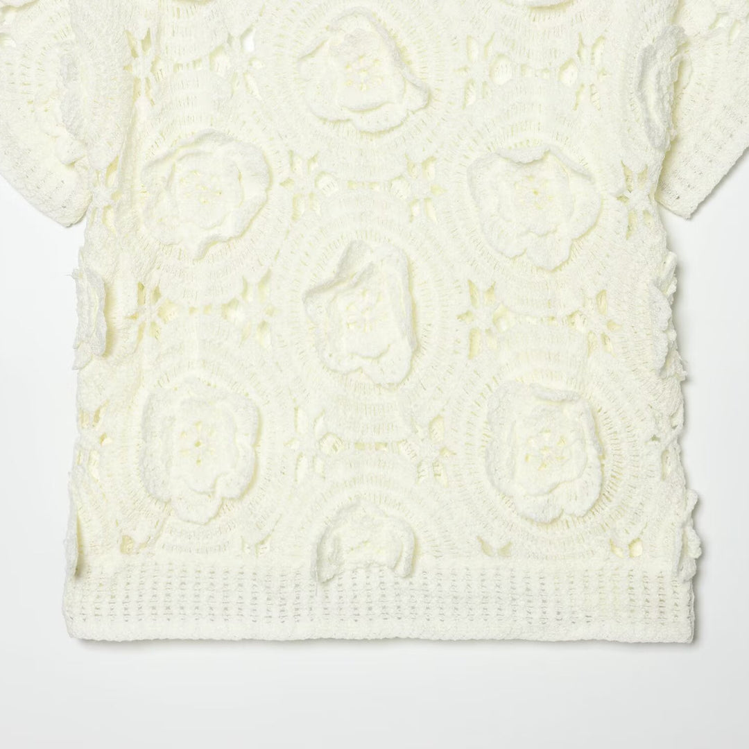 Damen Strickoberteil mit floralem Strukturmuster Echo Archiv