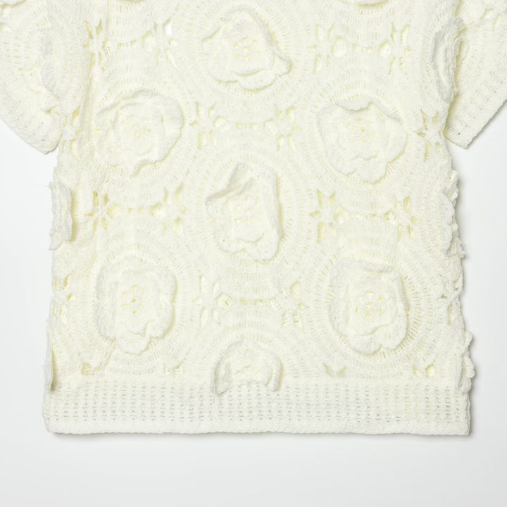 Damen Strickoberteil mit floralem Strukturmuster Echo Archiv