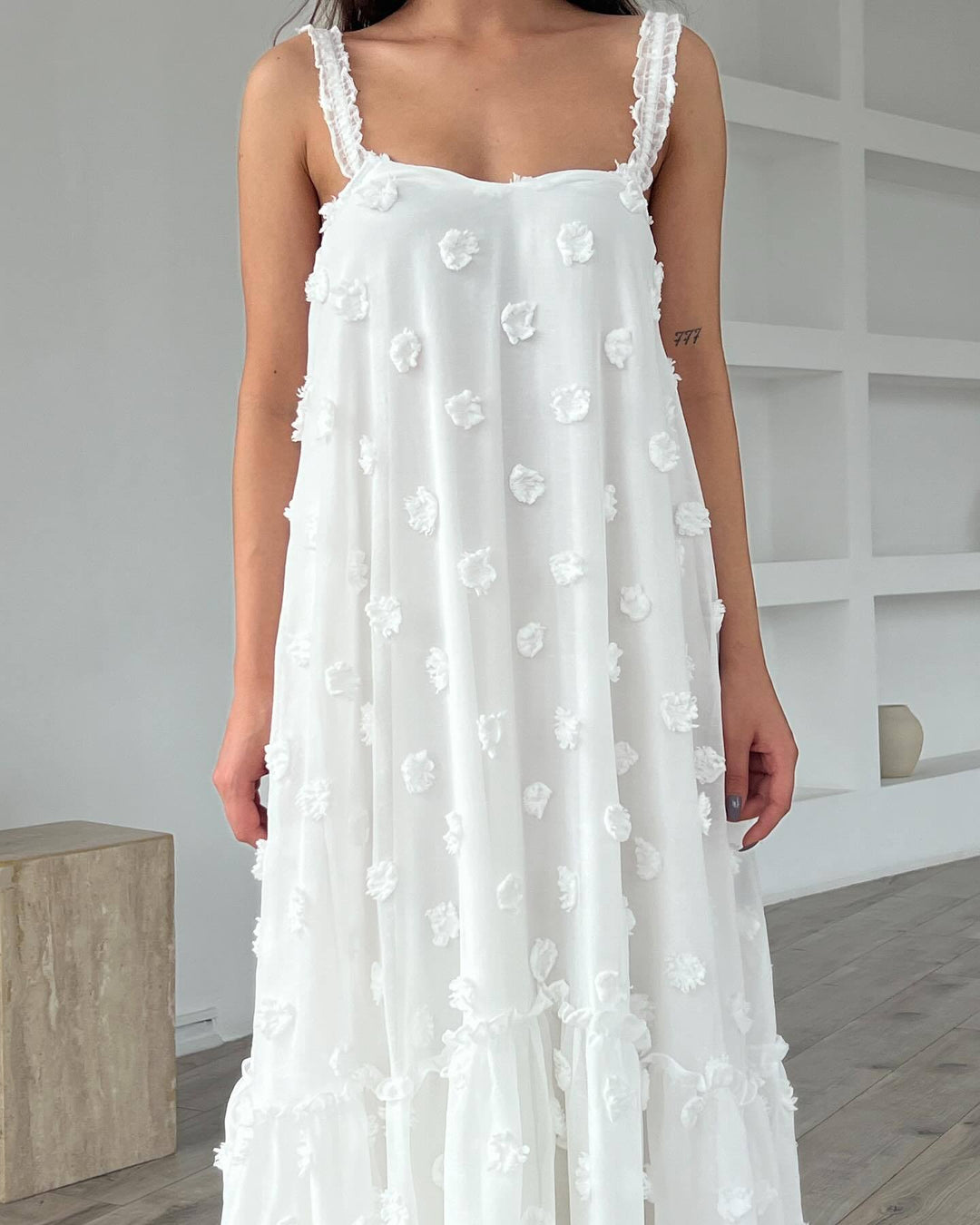 Damen Sommerliches Maxikleid mit floralem Relief und voluminösem Saum Echo Archiv