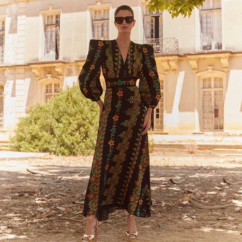 Damen Zweiteiliges Outfit mit kurzem Oberteil und floralem Maxirock Echo Archiv