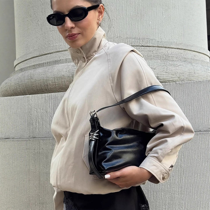Damen Leichter taillierter Cropped-Bomber mit hohem Stehkragen und Raglanärmeln Echoarchiv