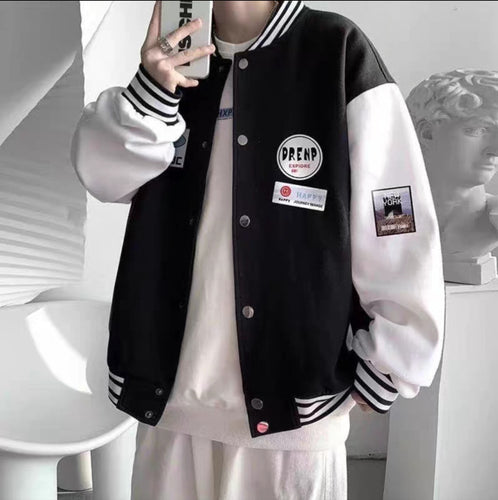 Herren Collegejacke mit praktischen Taschen und Stickereien Echoarchiv