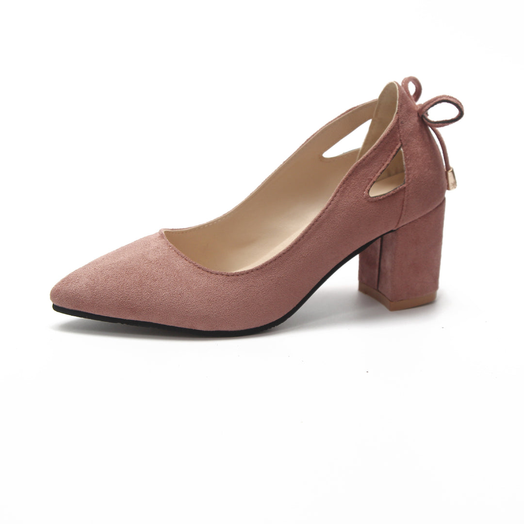 Damen nan spitze Pumps mit seitlichen Cut-Outs, Fersenband mit Zierkordel und massivem Blockabsatz Echo Archiv
