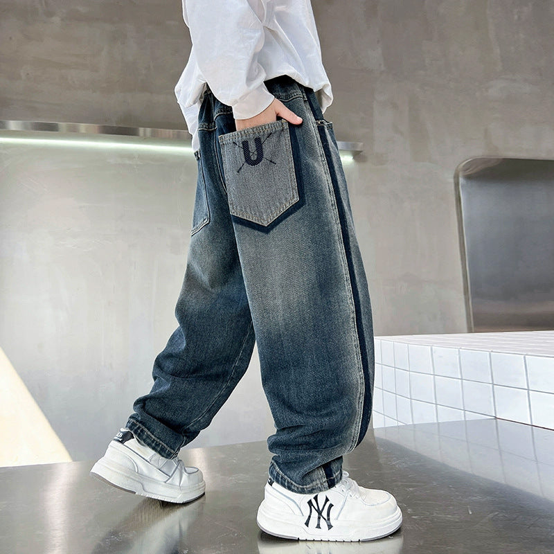 Unisex oversized Baggy-Jeans mit einzigartigem Taschen-Design Echo Archiv