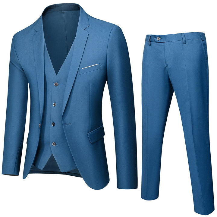 Herren nan dreiteiliges Business-Anzugset mit tailliertem Einreiher-Sakko, schmal geschnittener Weste und elegant geschnittener Anzughose Echo Archiv