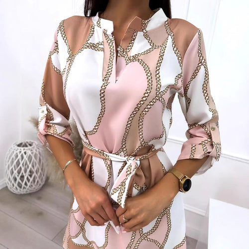 Damen nan locker fallendes Hemdblusen-Kleid mit Kettendruck, abnehmbarem Taillengürtel und krempelbaren Dreiviertelärmeln Echo Archiv