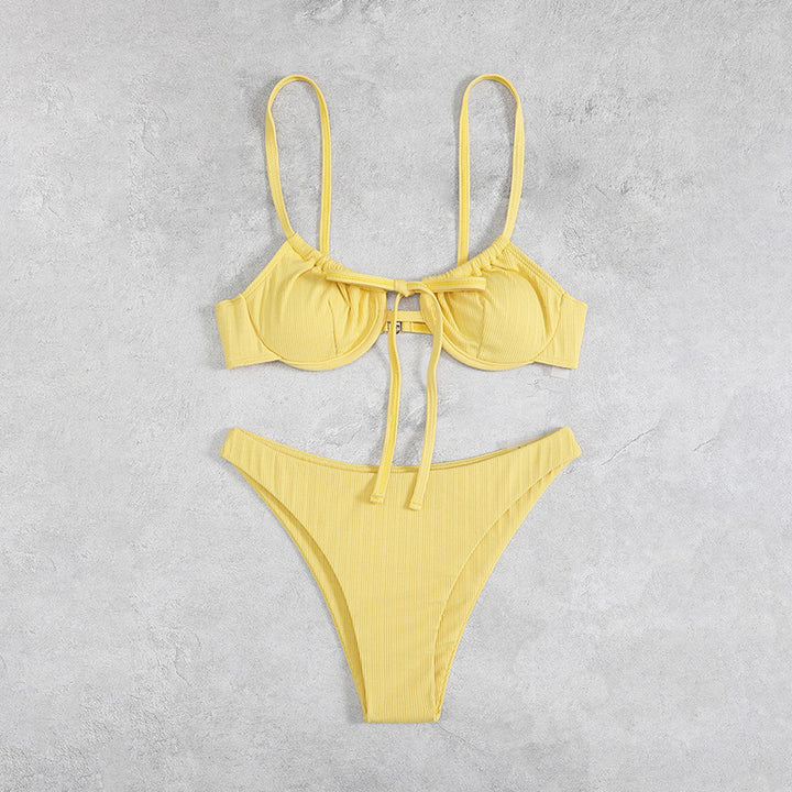 Damen Hochschnittiger Bikini mit modischem Rüschendesign und verstellbaren Trägern Echo Archiv