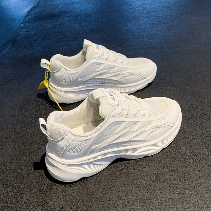 Damen Sportliche Performance Sneakers mit atmungsaktiver Mesh-Struktur und rutschfester Sohle Echo Archiv